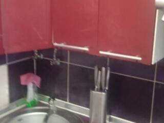 Продам 2- комн. 1/5, Сегедская, 43/30/6.Кирпичный дом. Комнаты раздел