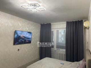 Продам двокімнатну квартиру на вул. Ак. Вільямса