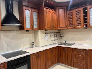 довгострокова оренда 3-к квартира Київ, Святошинський, 18500 грн./міс.