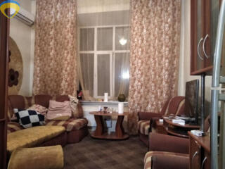 Отличная комната на Соборной площади