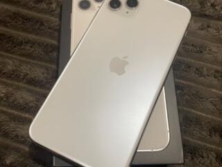 iPhone 11 Pro Max Silver на 256 gb 410$