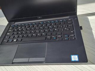 Бизнес ноутбук Dell Latitude 7390