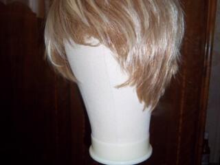 Новые женские парики не натуральные