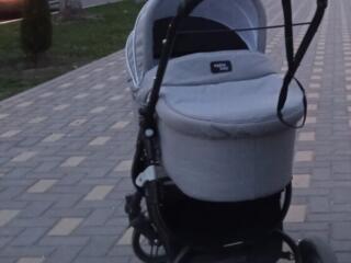 Коляска Valco Baby Snap 4 (2 в 1, люлька и прогулка).