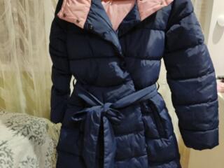 Продам теплое зимнее пальто на девочку