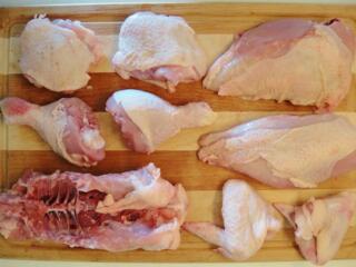 В Европу на переработку мяса птицы.