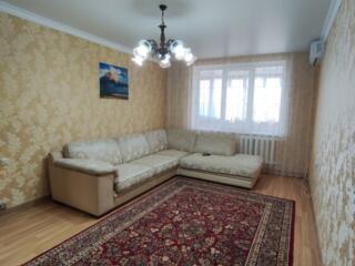 Центр (Орхидея), 2- ком., чешка