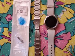 Продам часы galaxy watch 4 classic 46mm с металлическим ремешком