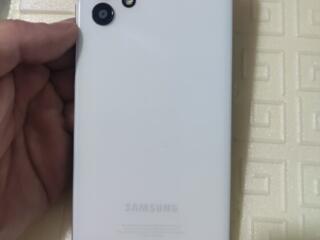 Продам Samsung Galaxy A32 2500p
