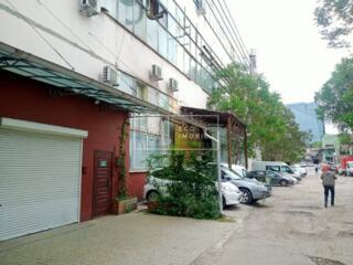 Se oferă spre vânzare spațiu industrial, în sectorul Centru, strada ..