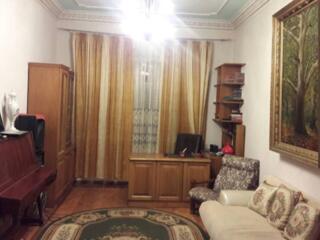 Продается просторная Четырехкомнатная квартира. Общая площадь 180 ...