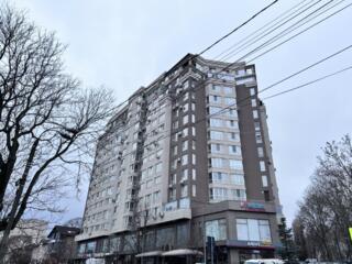 Vânzare apartament cu 2 camere amplasat în sectorul Buiucani, strada .