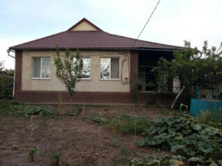 Продается дом в с. Коментерново, на участке 10 соток. В доме сделан ..