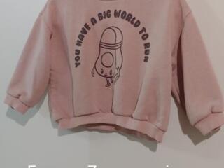 Продам детские фирменные вещи, комбинезоны, куртки и др.