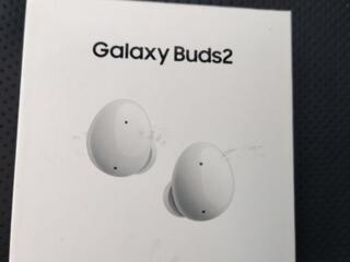Продам наушники Samsung Buds2