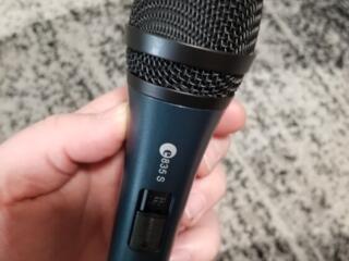 Продам новый шнуровой микрофон SENNHEISER 835S