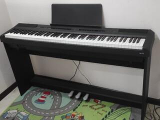 Продам новое электронное фортепиано