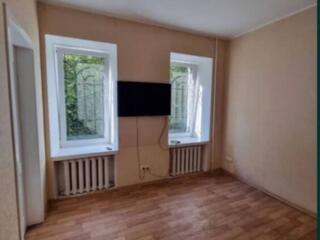 Продается 2 комнатная квартира на Богдана Хмельницкого,в Центре ...
