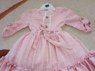 Красивое нарядное платье