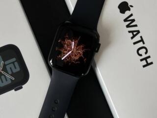 Продам часы Apple watch SE 2 40mm