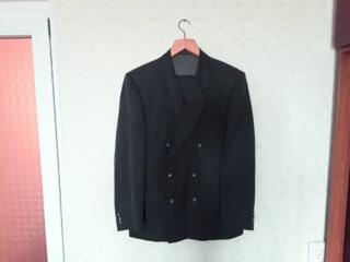 Костюм мужской размер 48-50. Куртка мужская осенняя, размер 48-52.Торг