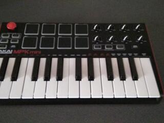 AKAI MPK Mini