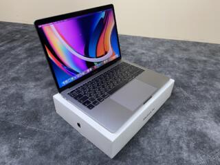 MacBook Pro 13" 2016| 16 RAM| 256 SSD. USB-хаб в подарок!
