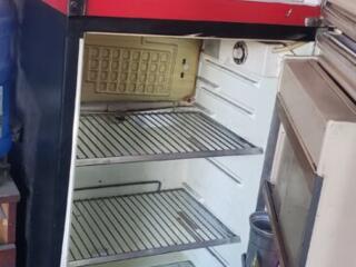 Продам холодильник Минск 15