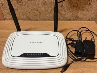 Продам Wi-Fi роутер TP-Link c проводами, в отличном, рабочем состоянии