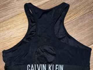 Продам новое Calvin Klein