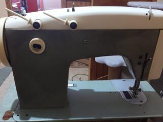 Швейная машинка Веритас