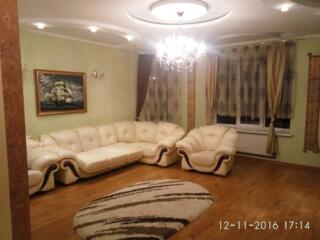 Продается трехкомнатная квартира в Черноморске возле моря! Дом новый. 
