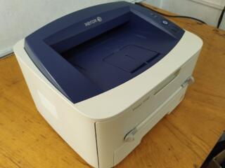 Продам принтер Xerox phaser 3140 в хорошем состоянии.