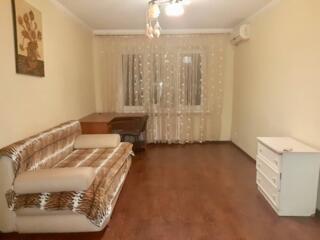 Продам в Одессе 3-х комнатную квартиру на Таирова. Чешский проект. ...