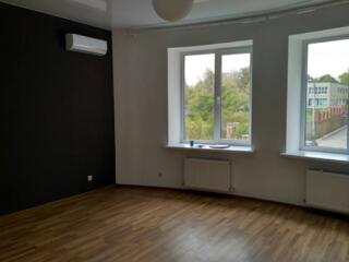 Продается однокомнатная квартира с ремонтом в Черноморске. Общая ...
