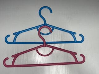 Вешалки детские