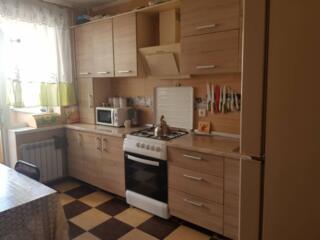 Продам 2-х комнатную квартиру на Сахарова. Квартира с ремонтом ...