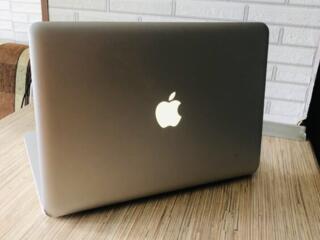 Продам MacBook Pro 2011