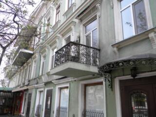 Продается трехкомнатная квартира в центре Одессы, на Екатерининской ..