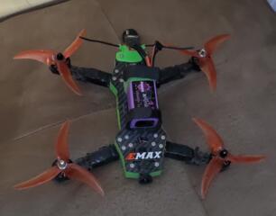FPV Drone Дрон с очками (goggles)