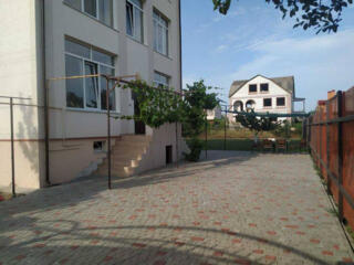 Продам дом в Фонтанке на застроенной и асфальтированной улице, общей .