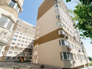 Posta Veche! Spre vânzare apartament în bloc nou Elat Neocons!