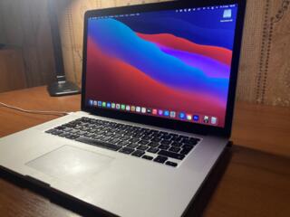 Отличный MacBook Pro (Retina, 15-inch) в идеальном состоянии.