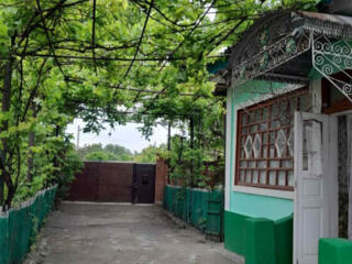 Терновка центр Молдавская часть дом гараж подвал удобства в кухне