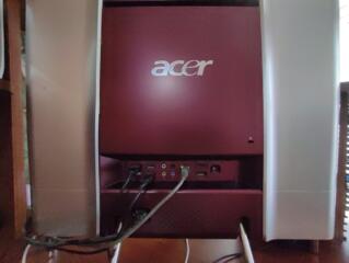 Продается б/у сенсорный компьютер Acer aspire Z5710