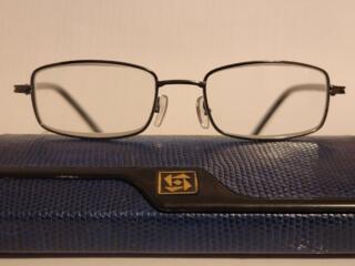 ОЧКИ ДЛЯ ЧТЕНИЯ +4 продам. НОВЫЕ.