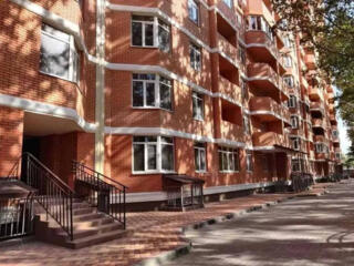 Продам двухкомнатную квартиру в Малиновском районе. 10-й этаж 17-ти ..