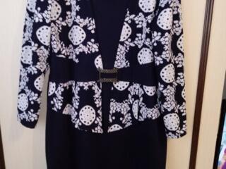 Продам женскую одежду б/у