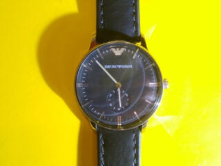 Часы итальянские Emporio Armani 100% оригинал, с кожаным ремешком