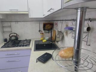 Сдается 2 комн, Балка, Комсомольский рынок, 5/5, евроремонт